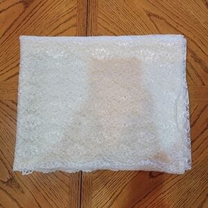 Vintage White Lace Tablecloth